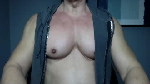 BGDKMUSCLEGUY - SELECTED BY CHATURBATE AS A TOP BROADCASTER FOR 2023 online show from 01/06/25, 04:04