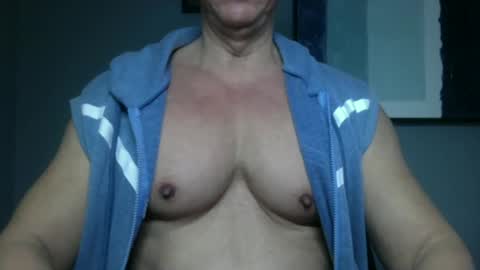 BGDKMUSCLEGUY - SELECTED BY CHATURBATE AS A TOP BROADCASTER FOR 2023 online show from 01/19/25, 04:46