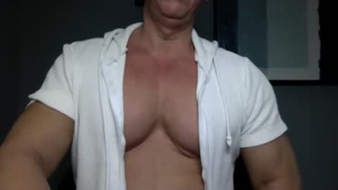 BGDKMUSCLEGUY - SELECTED BY CHATURBATE AS A TOP BROADCASTER FOR 2023 online show from 02/16/25, 03:38