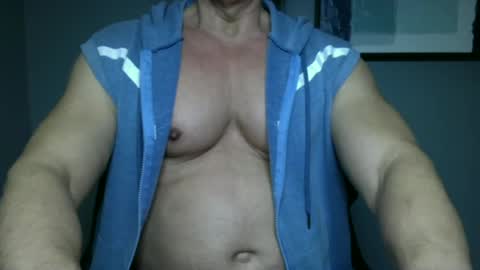 BGDKMUSCLEGUY - SELECTED BY CHATURBATE AS A TOP BROADCASTER FOR 2023 online show from 02/28/25, 05:15