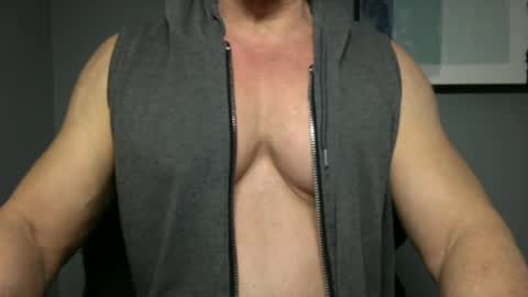 BGDKMUSCLEGUY - SELECTED BY CHATURBATE AS A TOP BROADCASTER FOR 2023 online show from 03/11/25, 05:13