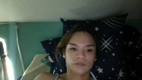 Snapshot of bheefuck52 chatting on 06/15/26, 06:04 bhee52 online show from 06/15/26, 06:04