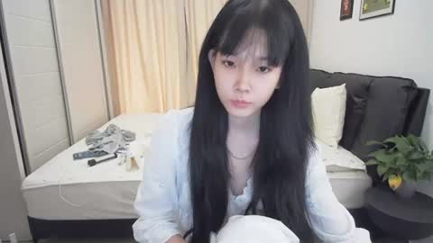 bhwuyulian online show from 07/03/26, 05:14