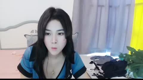 Snapshot of bhzhanglifang chatting on 06/11/26, 02:53 bhzhanglifang online show from 06/11/26, 02:53
