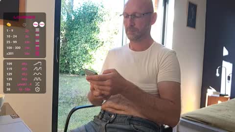 Snapshot of bi_french69 chatting on 09/30/25, 08:30 My name is David and if you like public exhibitions you wont be disappointed with me LoL - My favorite vibes is 44  online show from 09/30/25, 08:30