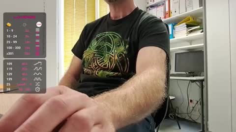 Snapshot of bi_french69 chatting on 11/14/25, 02:49 My name is David and if you like public exhibitions you wont be disappointed with me LoL - My favorite vibes is 44 online show from 11/14/25, 02:49