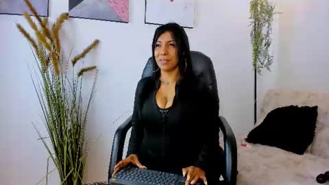 Bianca  online show from 06/11/26, 12:14