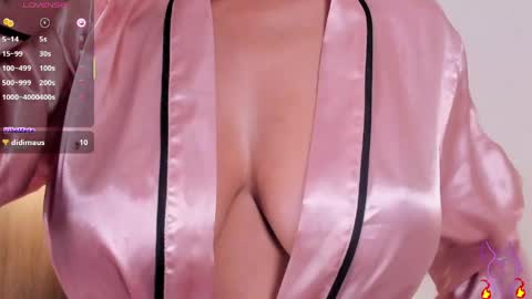 bianca and maxwell online show from 06/01/26, 06:20