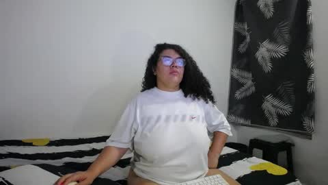 Bianca Tuesday to Sunday from 2am to 6am UTC-5 online show from 05/19/26, 09:15