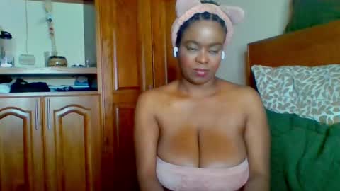 bianca ebony online show from 02/06/25, 09:49