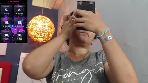 Snapshot of bianca_spear chatting on 03/08/25, 12:22 bianca_spear online show from 03/08/25, 12:22