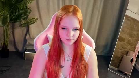 Snapshot of bianca_touch chatting on 03/05/26, 07:04 Candace online show from 03/05/26, 07:04