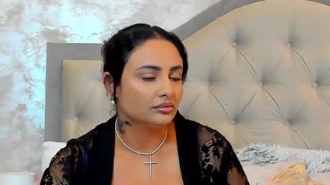 Bianca Vale online show from 07/06/26, 05:04