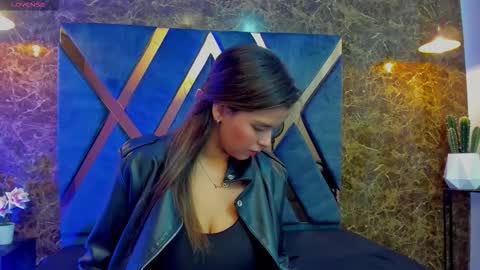 Snapshot of bianca_vega_ chatting on 02/02/26, 11:20 bianca_vega_ online show from 02/02/26, 11:20