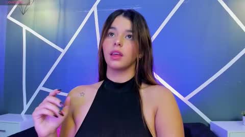 Snapshot of bianca_vega_ chatting on 02/24/26, 11:19 bianca_vega_ online show from 02/24/26, 11:19