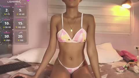 biancaa__18 online show from 10/16/25, 06:53