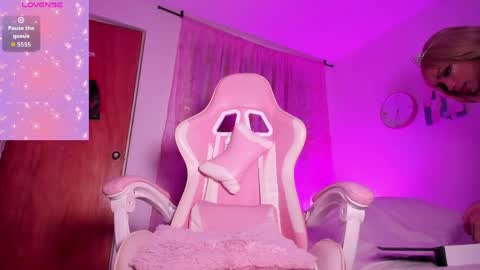   online show from 06/01/26, 11:17