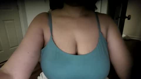 Snapshot of biancadoesitright chatting on 03/21/26, 12:48 biancadoesitright online show from 03/21/26, 12:48