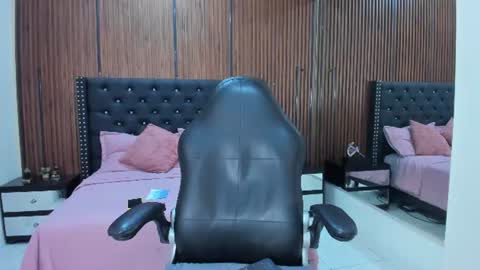 biancaferrer1 online show from 07/09/26, 04:49