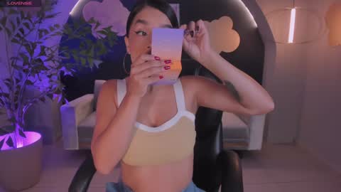 Bianca Pierce online show from 12/19/24, 12:01