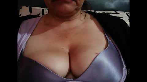 biancasteel online show from 02/15/26, 05:20
