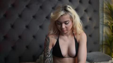  Bianka  online show from 06/23/26, 08:40