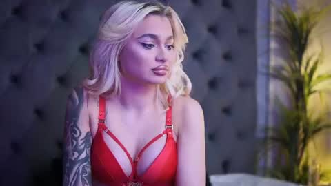  Bianka  online show from 06/26/26, 08:35