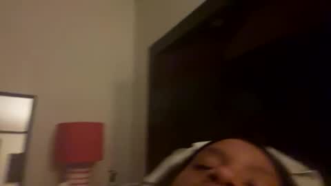 Snapshot of bibabiegirl chatting on 09/13/25, 12:43 bibabiegirl online show from 09/13/25, 12:43