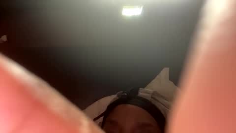 Snapshot of bibabiegirl chatting on 10/15/25, 06:08 bibabiegirl online show from 10/15/25, 06:08