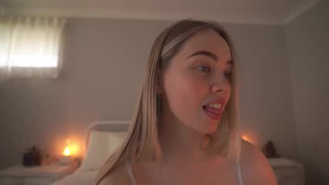 Bibi online show from 09/14/25, 01:38