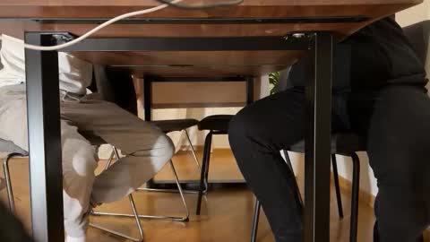 bic743235 online show from 12/21/25, 09:11