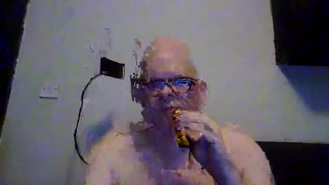 Snapshot of bicduk chatting on 07/29/26, 06:06 bicduk online show from 07/29/26, 06:06