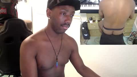 BicepsandFrot online show from 03/03/25, 11:55