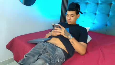Snapshot of bick_jhonn chatting on 05/27/26, 07:55 Bick Khonn online show from 05/27/26, 07:55