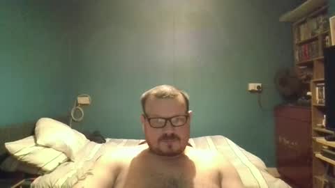 bigdan1986 online show from 02/05/25, 12:38