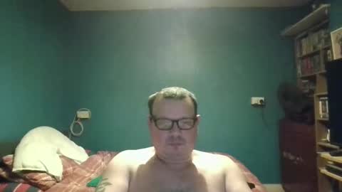 bigdan1986 online show from 02/14/25, 02:54