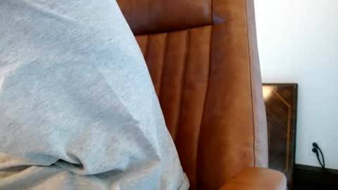 Ryan online show from 09/22/25, 01:13