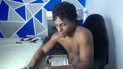 Snapshot of big_black11 chatting on 10/22/25, 11:32 big_black11 online show from 10/22/25, 11:32