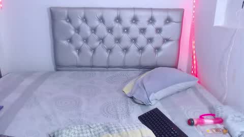 Tatiana  online show from 09/25/25, 11:58