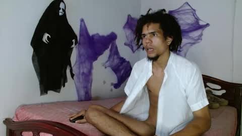 Snapshot of big_boy_lee chatting on 10/13/25, 09:37 Camilo online show from 10/13/25, 09:37