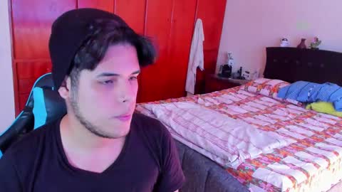 Snapshot of big_cockjughead chatting on 10/01/25, 06:58 Logan Sprouse online show from 10/01/25, 06:58