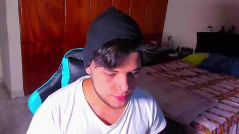 Snapshot of big_cockjughead chatting on 10/08/25, 08:28 Logan Sprouse online show from 10/08/25, 08:28