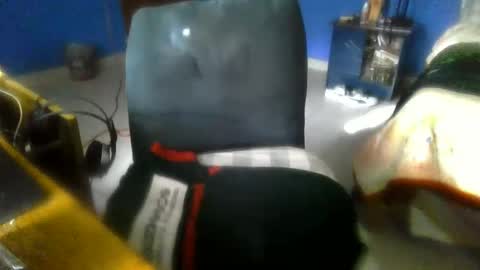 Snapshot of big_davis4 chatting on 11/23/25, 02:39 big_davis4 online show from 11/23/25, 02:39