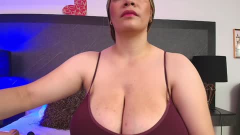 Tell me Sophia  online show from 01/17/25, 08:44