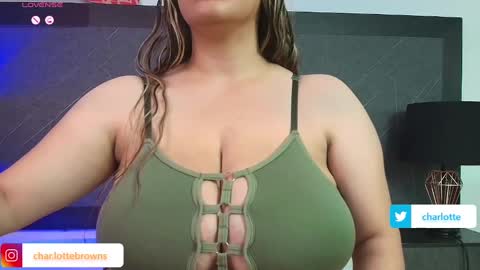 Tell me Sophia  online show from 02/04/25, 08:06
