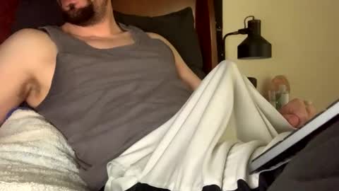 Snapshot of bigandhard6992 chatting on 02/21/25, 02:16 HARDNBIG online show from 02/21/25, 02:16