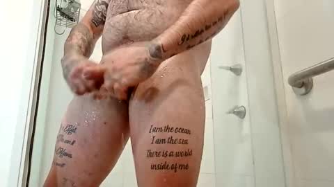 bigaussiedumdick online show from 09/23/25, 11:24