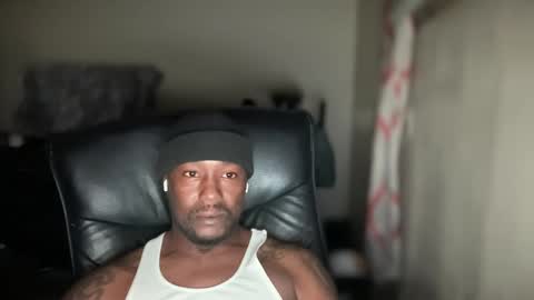 Snapshot of bigbackwoodcali chatting on 10/06/25, 06:55 bigbackwoodcali online show from 10/06/25, 06:55