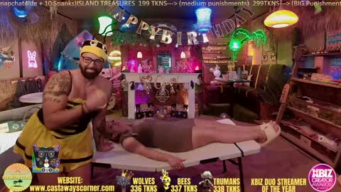 Snapshot of bigbananamilfshake chatting on 01/06/25, 08:03 Mya and Angelo online show from 01/06/25, 08:03