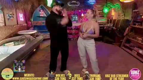 Snapshot of bigbananamilfshake chatting on 02/11/25, 04:55 Mya and Angelo online show from 02/11/25, 04:55